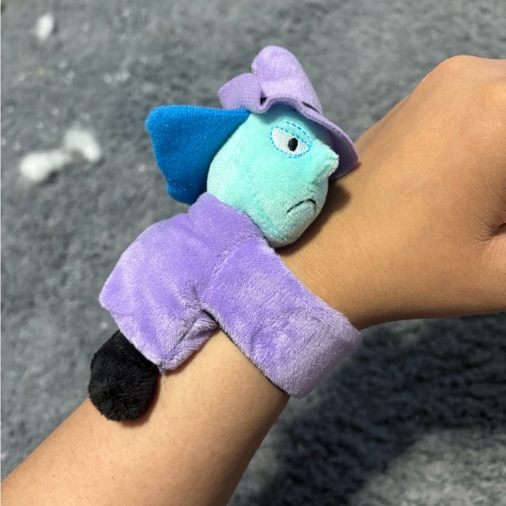 NWOT Shock from The Nightmare Before Christmas creepy cuff